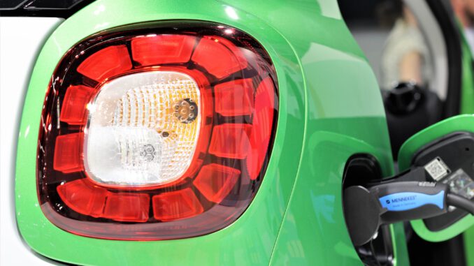 car-smart-eq-fortwo-3325804_1920